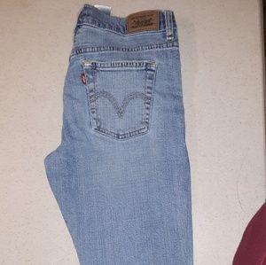 Levi jeans